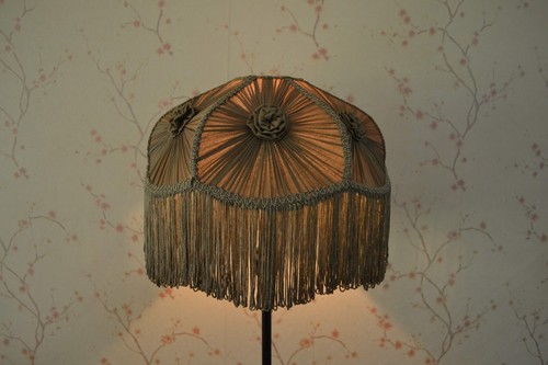 Lamp shade soil colour - , table