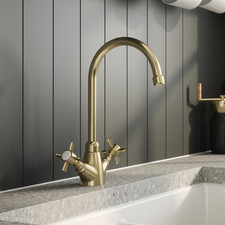 Astini Victoria Traditional