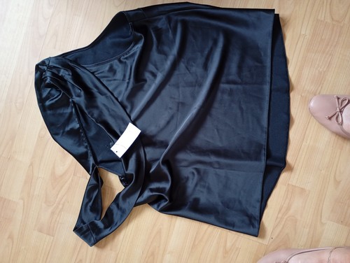 Blact thick silk top size - thick,