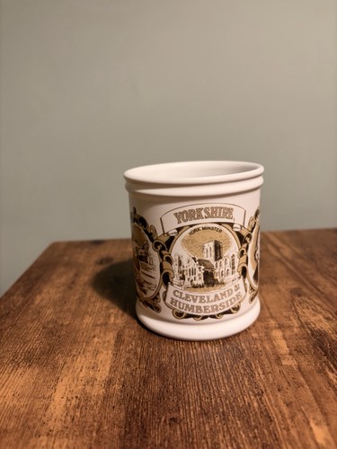 Large ceramic denby pottery - large,