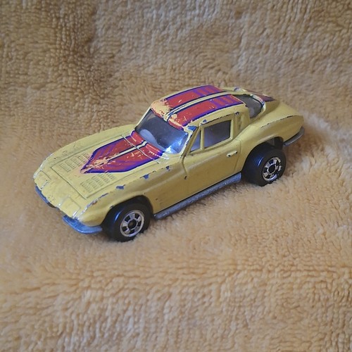 Hot wheels corvette - hot,