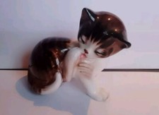 ROYAL DOULTON CAT CHARACTER