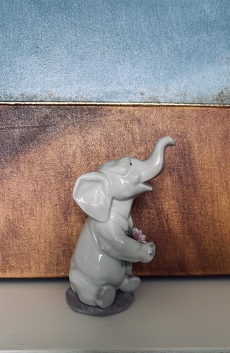 Lladro lucky love porcelain - lladro,