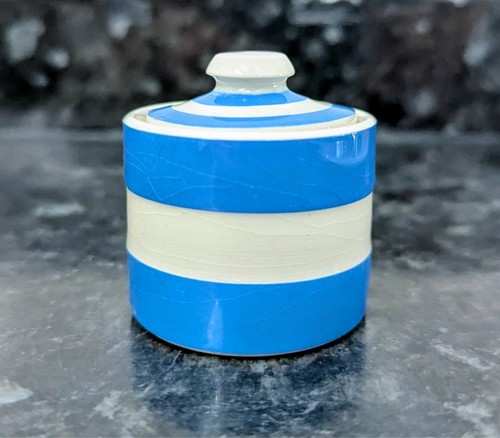 Green cornishware lidded - t.g.,