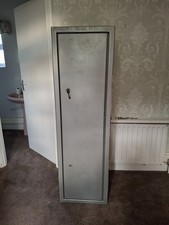 Seven Gun Steel Secure Locking Gun Safe Cabinet