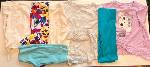 Girls clothes bundle age 8 - clothes,