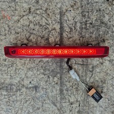 genuine HYUNDAI i30 mk1 Hatchback REAR high level brake LIGHT 927002R0 92700-2r0