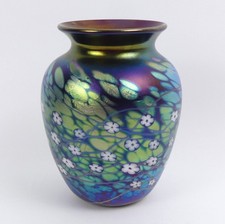 OKRA IRIDESCENT ART GLASS VASE