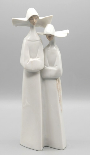 Lovely vintage lladro - lovely, nuns