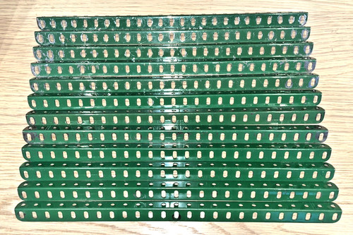 Meccano parts medium green - meccano,