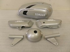 DECAL KIT SUITABLE FOR Y A M A H A RD 350B 1975