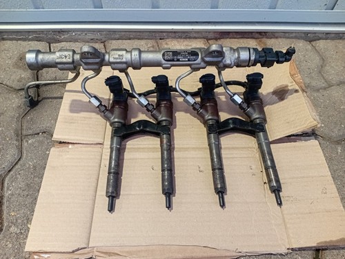 Injectors fuel rail citroen - injectors,