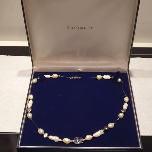 Vintage pearl necklace - vintage,