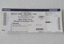 MOTLEY CRUE [Alice Cooper] THE
