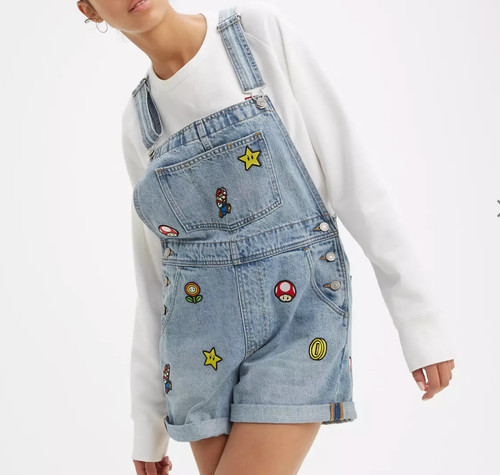 Levi super mario - ×,
