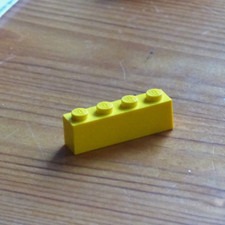 6 Vintage Lego Yellow 4 X 1 x