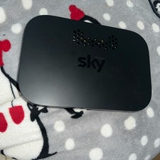 Sky Q Hub Wireless Router WiFi ER115UK Model Dual Band - no leads 