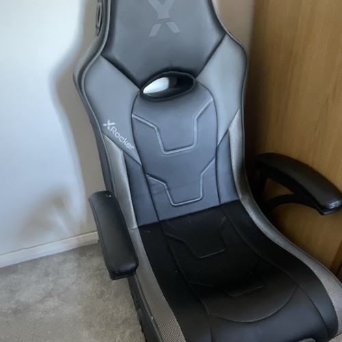 Rocker gaming chair fake - gaming,