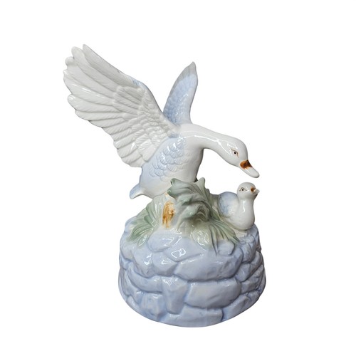 Vintage porcelain swan - swan, &