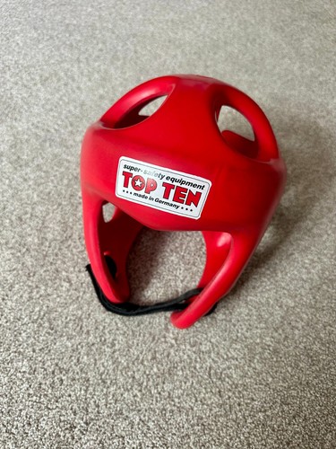 Top ten fight - head, red