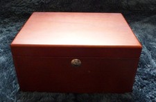 Vintage wooden jewellery box