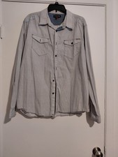 Men's Long Sleeve Button-Up