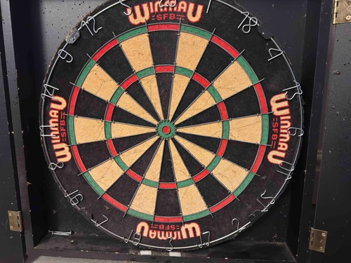 Winmau dart board - , (