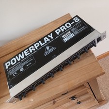 Behringer Powerplay Pro 8. HA8000 Headphone Amplifier