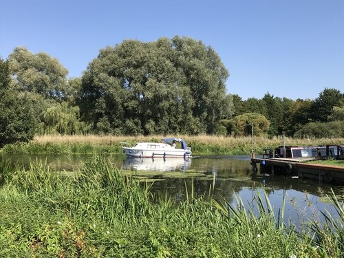 Photo motor cruiser the - a1,