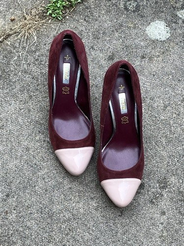 Burgundy and pink court - pink,