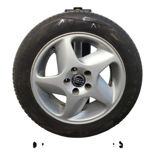 Volvo 850 alloy wheel - volvo,