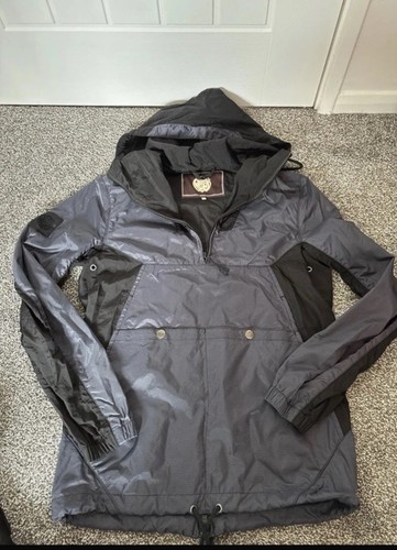 Pretty green cagoule anorak - pretty,