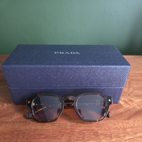 Prada a16s magma - a16s,