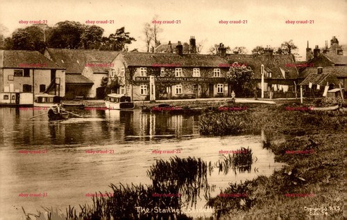 The staithe coltishall river - staithe,