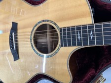 Taylor guitar LIMITED Edition - ONLY ONE IN EXISTENCE - RRP Approx 10K 