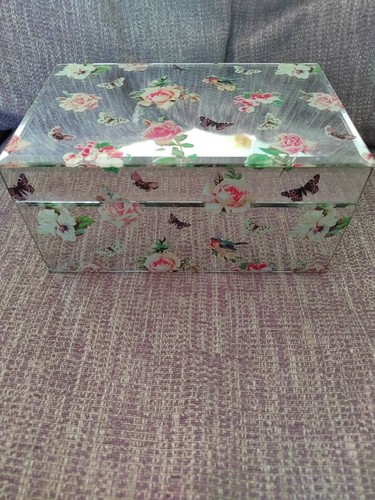 Mirrored jewellery box - jewellery,