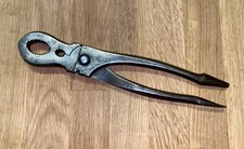 VINTAGE WW2 ELLIOTT LUCAS GAS PLIERS 8” BROAD ARROW STAMP & DATED 1944 OLD TOOLS