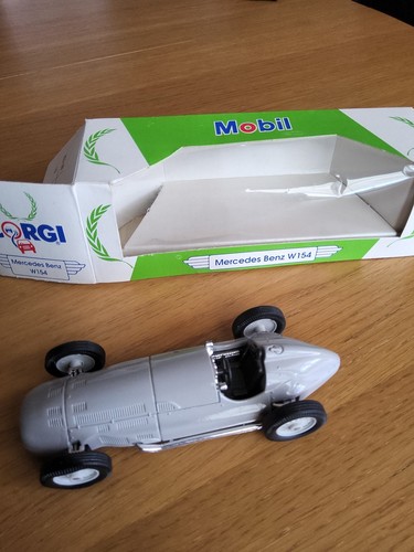 Corgi mobil performance car - performance,