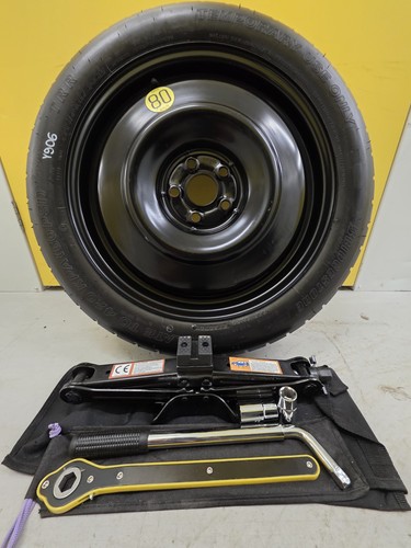 Unused toyota prius - 17",