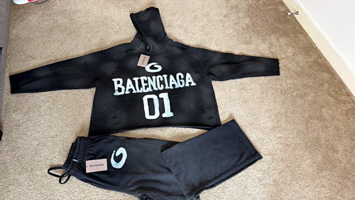 Black white logo 2pc - 2pc, &