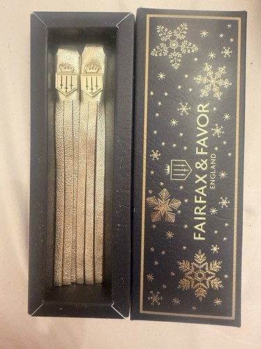 Fairfax favor silver tassels - fairfax,