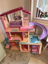Barbie dream house three - dream,