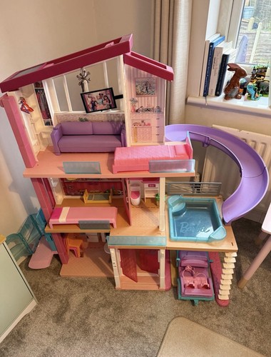 Barbie dream house three - barbie,