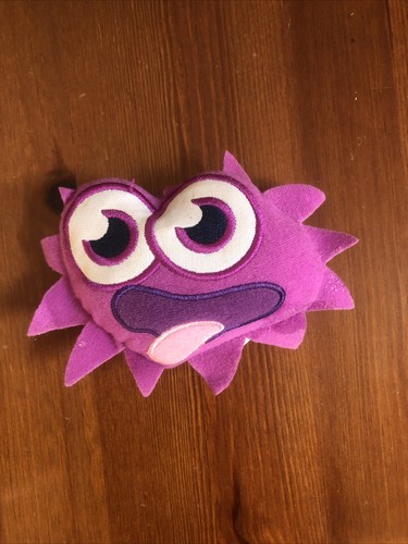 Moshi monsters - ,