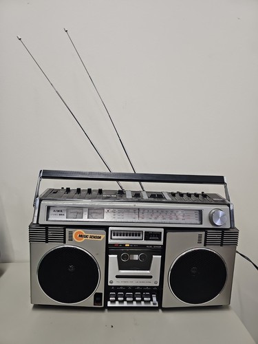 Vintage aiwa stereo 945 radio - aiwa,