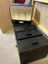 Wooden Bird Show Cage / Canary