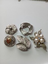 5 Vintage Scarf Clips One