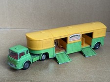 Corgi Major Bedford TK Articulated Horsebox Trailer, Newmarket, 1104, Original.