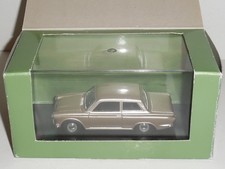 VANGUARDS 1/43 VA07303 FORD