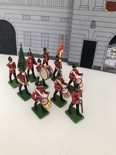 10 X BRITAINS LINE INFANTRY/